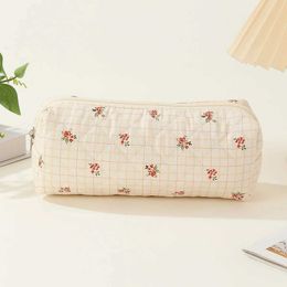 Pencil Bags Folded cotton makeup bag flower soft clutch womens zipper makeup Organiser cute large makeup wallet makeup pencil case