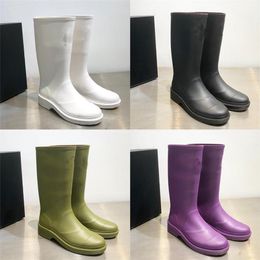 Designer Boots de chuva quadrado dedo mulheres botas de chuva grossa tornozelo de bota à prova d'água de botas de borracha de borracha verde botas pretas brancas
