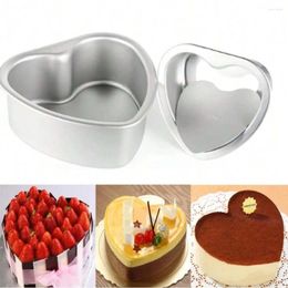 Baking Moulds Non-Stick Heart-Shaped Cake Mould Detachable Bottom Aluminium Pan DIY For Holidays Events Essential Kitchen Accessory