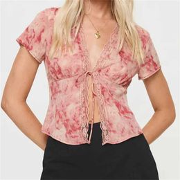 Women's Blouses Shirts Vintage Aesthetic Womens Summer Lace Trim Cardigans Tie-Dye Print Short Slve Tie Front Slim Cropped Tops Strtwear Y2k Tops Y240510