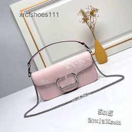 Women Cowhide Square Quality Purse Valentteno Bags Small Embroidered Stud Shoulder Vo Summer Bag Trendy Version Lady New Event Rock High 2024 Style HBXP