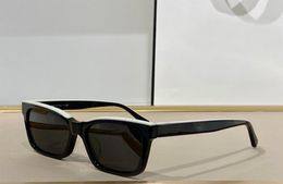 Women Square Sunglasses White Black Polarised lens Glasses Summer Sunnies Occhiali da sole UV400 Eyewear with Box8117242