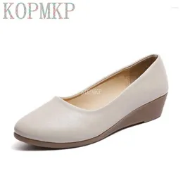 Casual Shoes Lady Flats Fashion Wedge Heels Women Genuine Leather Moccasins Woman Round Toe Slip On Loafers