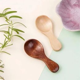 Spoons 10PCS Mini Wooden Small Kitchen Spice Condiment Spoon Sugar Tea Coffee Scoop Short Handle Wood Kids Gadgets