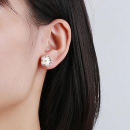 Stud Earrings XUANYU Selling Fashion Light Luxury Five Leaf Flower White Shell Women's Jewellery Gift Set With Diamonds