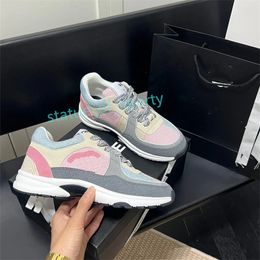 Shoes Designer Luxury Womens Casual Outdoor Running Shoes Reflective Sneakers Vintage Suede Leather and Men Trainers Fashion Derma g7