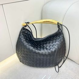 Fashion Woven Leather handbags shop intrecciato Designer Tote bag Womens Luxurys lady Weave Shoulder bag With Metal Handle Man hobo Crossbody pochette clutch bags