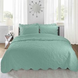 Bedding Sets 3pcs Super Soft Embossed Bed Cover Blanket With Pillowcase Summer Quilting Air-conditioned Comforter Home Thin Quilts