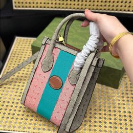 10A Fashion MINI Tote Women Crossbody High-capacity Bag Luxurys Embroidery Shoulder Bags Lady Vintage Designer Handbag 230524 Bags Cgdok