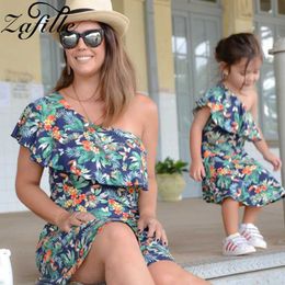 Family Matching Outfits ZAFILLE Summer Mom and Daughter Dress Leaf Print One Shouder Dress Mother Daughter Dresses Mommy and Daughter Matching Clothes T240513