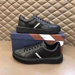 Men Women baly Leather Sneakers High Quality Patent Leather Flat Trainers Black Mesh Lace-up Casual Shoes Outdoor Runner Sport Shoes Size 36-47 5.14 02