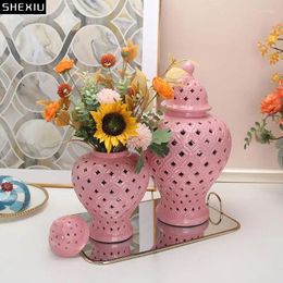 Storage Bottles Pink Hollow Crafts General Jar With Lids Minimalist Ceramic Tank Cosmetic Containers Artificial Flower Decorative Vases