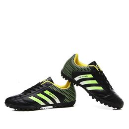 Football shoes for boys, low cut leather surface, long nails, broken nails, boys, children, teenagers, adults, training and sports shoes