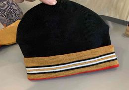 Brimless cap classic letter knitted cap men039s and women039s warm autumn and winter thick wool embroidered hat lovers fashi9639795