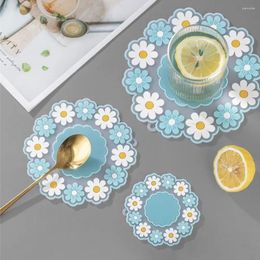 Table Mats Kawaii Daisy Placemat Funny PVC Portable Drink Cup Pads Blossom Shaped Anti Scalding Insulation Mat Home Decoration