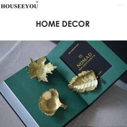 Decorative Figurines Metal Storage Tray Jewelry Display Plate Ginkgo Leaf Necklace Ring Earrings Cosmetic Home Decoration Organizer