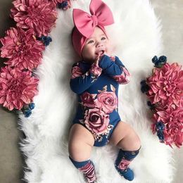 Rompers 0-24M newborn baby girl floral clothing spring and autumn long sleeved jumpsuit warm leg socks set toddler girl clothingL240514L240502
