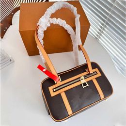 10A Fashion 240115 Luxury Pillow Bag Crossbody Purses Sling Bowling Shoulder Chain Cosmetic Laughing Bags Underarm Bags Bag Handbags Ho Pcxg