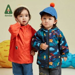 Cardigan Amila Baby Jack 2023 Autumn New Theme Printed Rain Hat Brim Design Double sided Dress Girl Boy Cute Childrens ClothingL240502