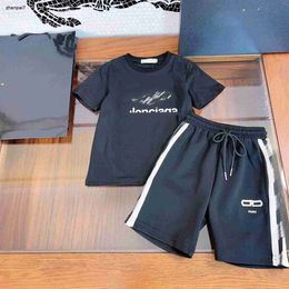 Top baby tracksuits Front and rear logo printing kids designer clothes Size 110-160 CM child Short sleeved t shirt and shorts 24Feb20