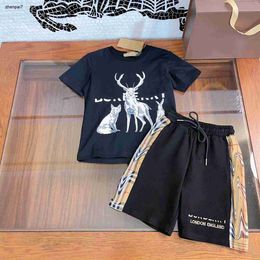 Top baby tracksuits Deer pattern print kids designer clothes Size 110-160 CM child Short sleeved t shirt and shorts 24Feb20