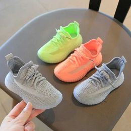 Sneakers Childrens mesh shoes breathable soft and comfortable casual for young children boys girls sports childrens new non slip d240515