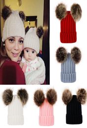 Cute Parentchild Knit Hat Winter Warm Large Fur Pompon Hat Baby Mom Solid Pom Pom Beanie Ski Cap Head Warmer Knitted Caps LJJA2785251251