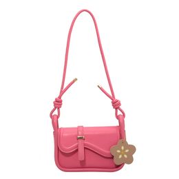 Hot Selling Ladies Retro Saddle Bag High Quality Leather Bag Shoulder Crossbody Bags For Women