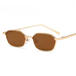 Sunglasses Retro Square Women Men Steampunk Metal Eyeglasses Vintage Gradient Golden Glasses Brand Designer Sun Glasse UV400