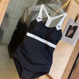 Designer women's swimwear Spicy girl outfit one-piece beach high-end Colour blocking minimalist black and white swimsuit slimming and sexy new vacation swimsuit