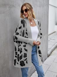 Women's Polos 2024 Winter Cardigan Coat Personalized Fashion Leopard Pattern Knitted Sweater Female