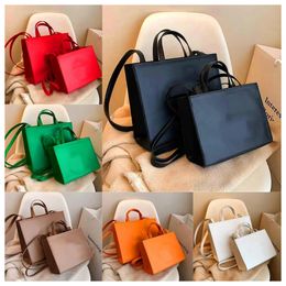 New Designer Tote Soft Leather Handbag Women black Fashion Shopping Crossbody Bags Purse Wallet Satchels Women Lady Bag