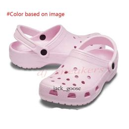 n Salehe Bembury Echo Clogs designer slippers charms slides classic Clogs Crostile Crocodile platform women mens Sandals Slipper All-Terrain slider 933
