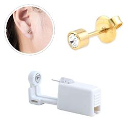 Ear Piercing Unit Disposable Ear Stud Gun Kit Sterilized Ear Piercing Tool For Men and Women5118714