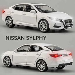 Diecast Model Cars 1 32 Nissan Sylphy alloy car model die cast metal toy car model high simulation series sound and light childrens toy gifts