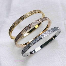 Designer Caritraes Bracelet Luxury 5mm stainless steel with two rows of diamonds slightly inlaid full diamond clasp and bracelet decorated Tianxing