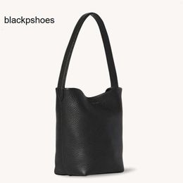 The Row TR Bag Top-quality 2023 Leather Evening Real Bags Luxury N/s Park Trumpet Cowhide Classic Small Sizetote Womens for Women