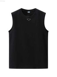 T-shirt Designer Tees Mens Tank Top T-shirt Summer Slim Fit Sports Sweat-absorbing Black Underwear Bottom Top Fashion Mens Sports and Fitness Clothing