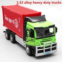 Diecast Model Cars 1 32 alloy heavy-duty truck high simulation truck model metal die-casting toy car flash and music free delivery