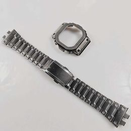 Watch Bands Retro black GMW-B5000 with tools and border Q240514