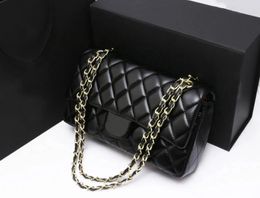 Luxurys designers Vintage Bucket Handbag Women bags Handbags Wallets for Leather Chain Bag Crossbody and Shoulder bags Handbag lady bags