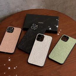 Classic 3D Flower Designer Phone Case for iPhone 15 14 Pro Mac 13 12 11 X Xs Xr 8 7 Plus Luxurious Trendy Camera Protection Ladies Girls Gift Choice Cellphone Cover