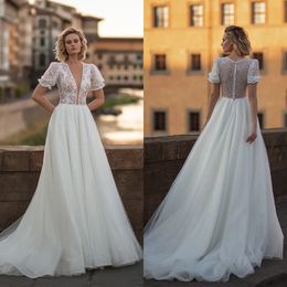 Vintage A Line Wedding Dress Deep V Neck Short Sleeve Applique Shiny Glitter Tulle Bridal Gown Sweep Train Vestidos De Novia