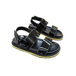Men Fashion Women Sandal Designer Lady Gentlemen Colourful Canvas Letter Anatomic Leather Slide Style Paired With Exquisite Packaging DH dd