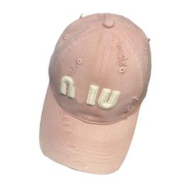 Designer Baseball MU Hat Women's Broken Hole and Worn Edge Sun Hat Personalised Trendy Versatile Duck Tongue Hat Sun Protection Hat Men's.