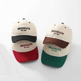 Caps Hats Vintage Patchwork Colour Kids Baseball Caps Letter Embroidery Adjustable Snapback Sun Hats For Boy Girl Outdoor Baby Peaked Hats Y240514