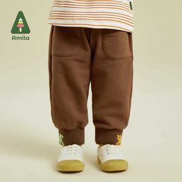 Брюки Amila Baby Boy Girls Pants 2023 Осень Новая форма животных Сравнение Цвет Дизайн хлопка мода повседневная мужская одежда детская одежда детская одежда240502