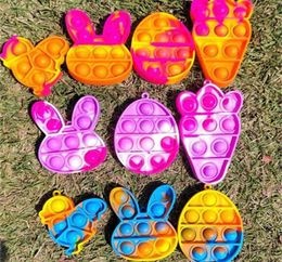 Easter Push pers Bubble Tie Dye Silicone Toys Mini Children's Key Chain Cartoon Egg Bunny Carrot Chicken Decompression Pandents Game Gifts SM4RP6868795