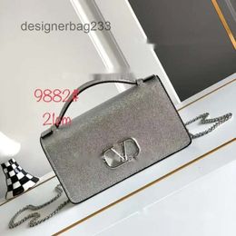 Summer 2024 Designer Envelope Bag Vallenteno Event Cross Bags Vslings Baguette Flipped Purse Stud Vo Shoulder New V-button Small Cowhide Square MEBN