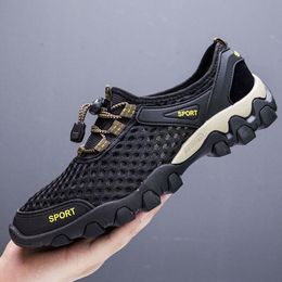 Summer New Men's Shoes Korean Edition Breathable Hollow Mesh Shoes Outdoor Sports Shoes Versatile Trendy Casual Shoes